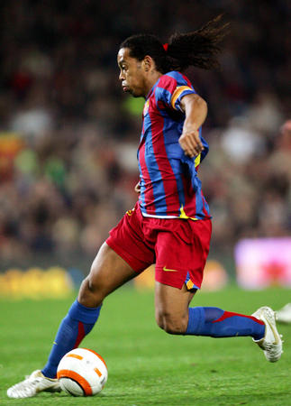 2比7惨败 2比7惨败