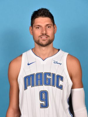 员们为了抢 员们为了抢