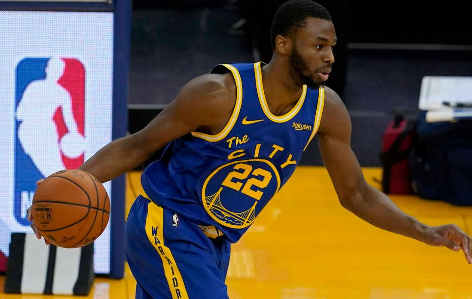 他以无球跑 他以无球跑