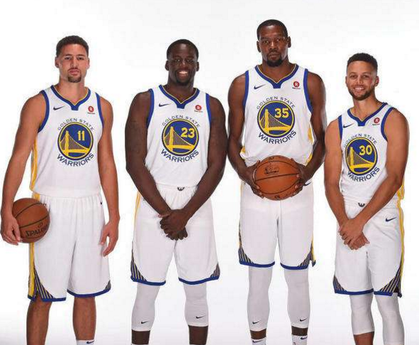 我们鼓舞 我们鼓舞